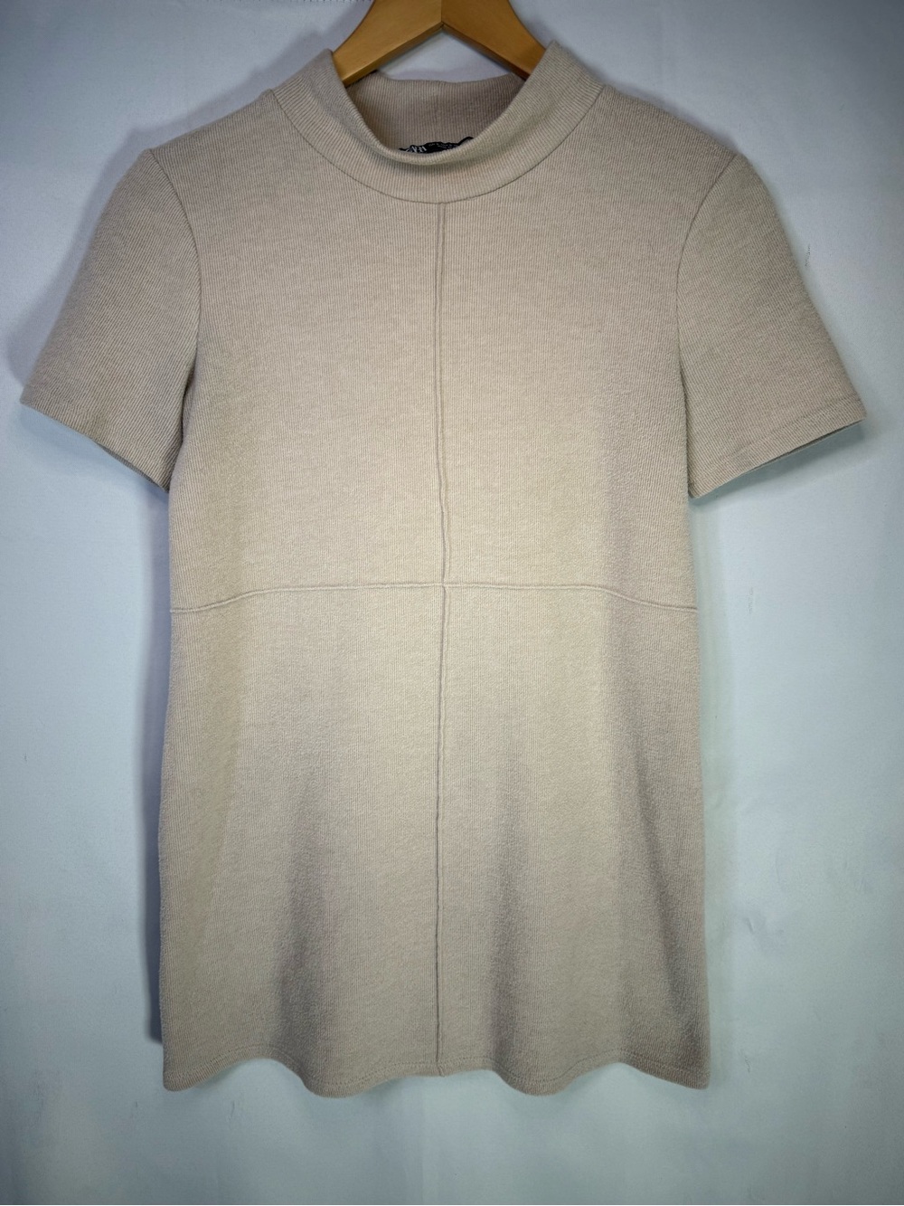 Zara - NWOT Cream Short-Sleeve Knit Mini Dress Size S